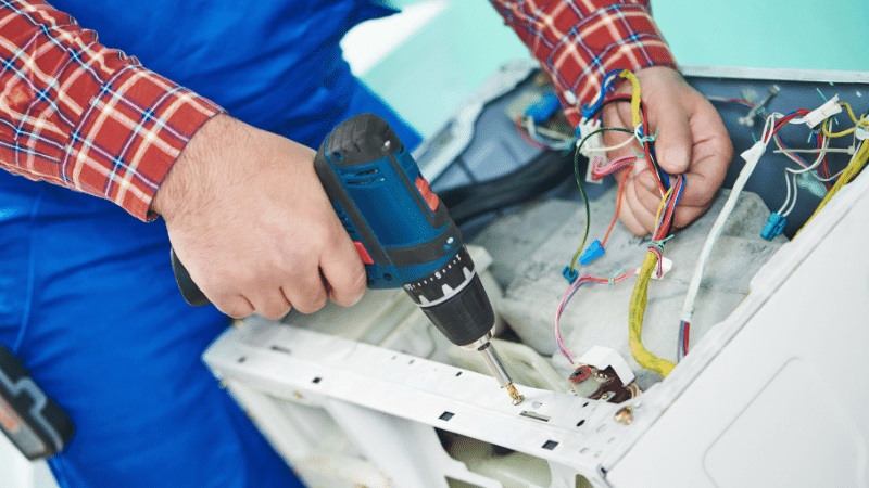 Urla Profilo Profilo çamaşır makinesi kart tamiri – Su almama arızası orijinal parça ile giderildi. - Teknik servis örneği